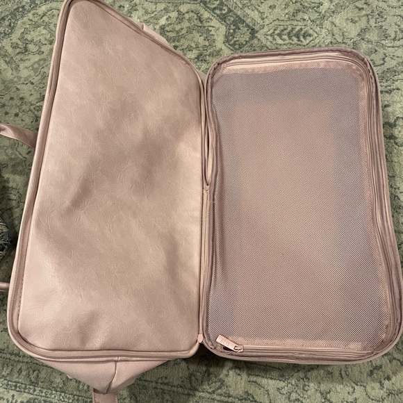 BÉIS Atlas Pink Convertible Weekender - Picture 3 of 6